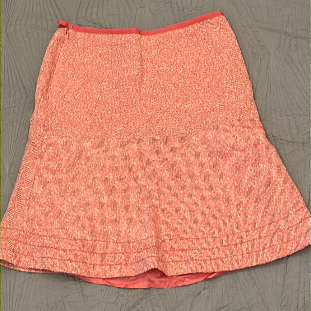 Ann Taylor Women’s pink & white herringbone wool skirt - Picture 4 of 8